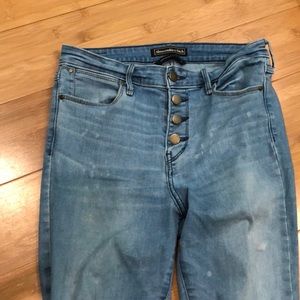 Light wash high waisted jeans